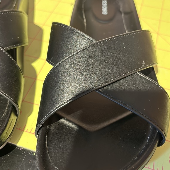 Black leather birdie sandals - Picture 6 of 6